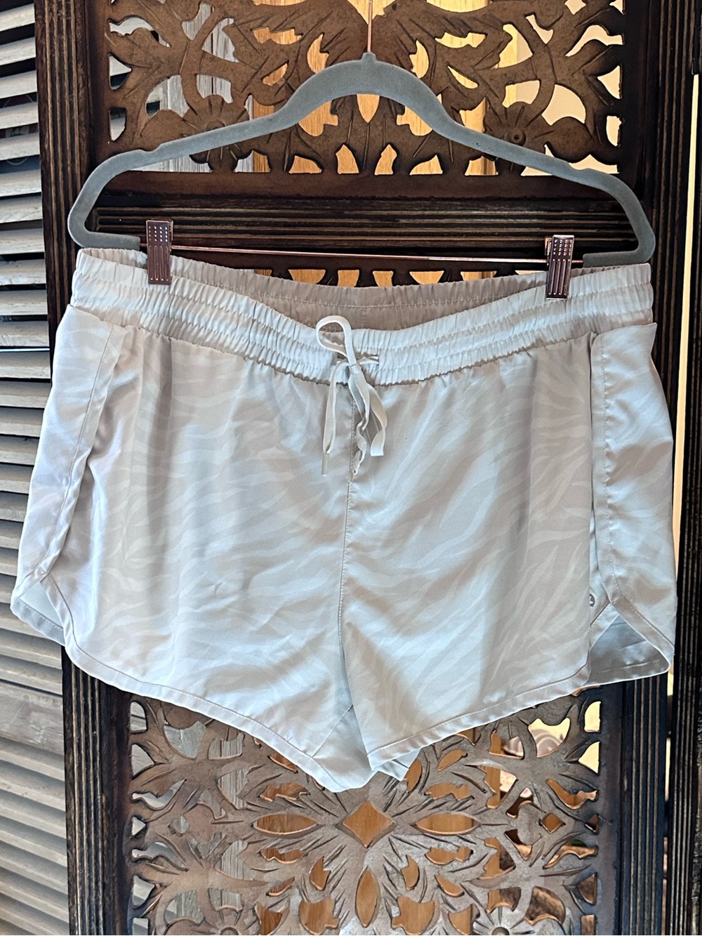 RBX Taupe on Taupe Animal Print Pull On Lined Athletic / Running Shorts.